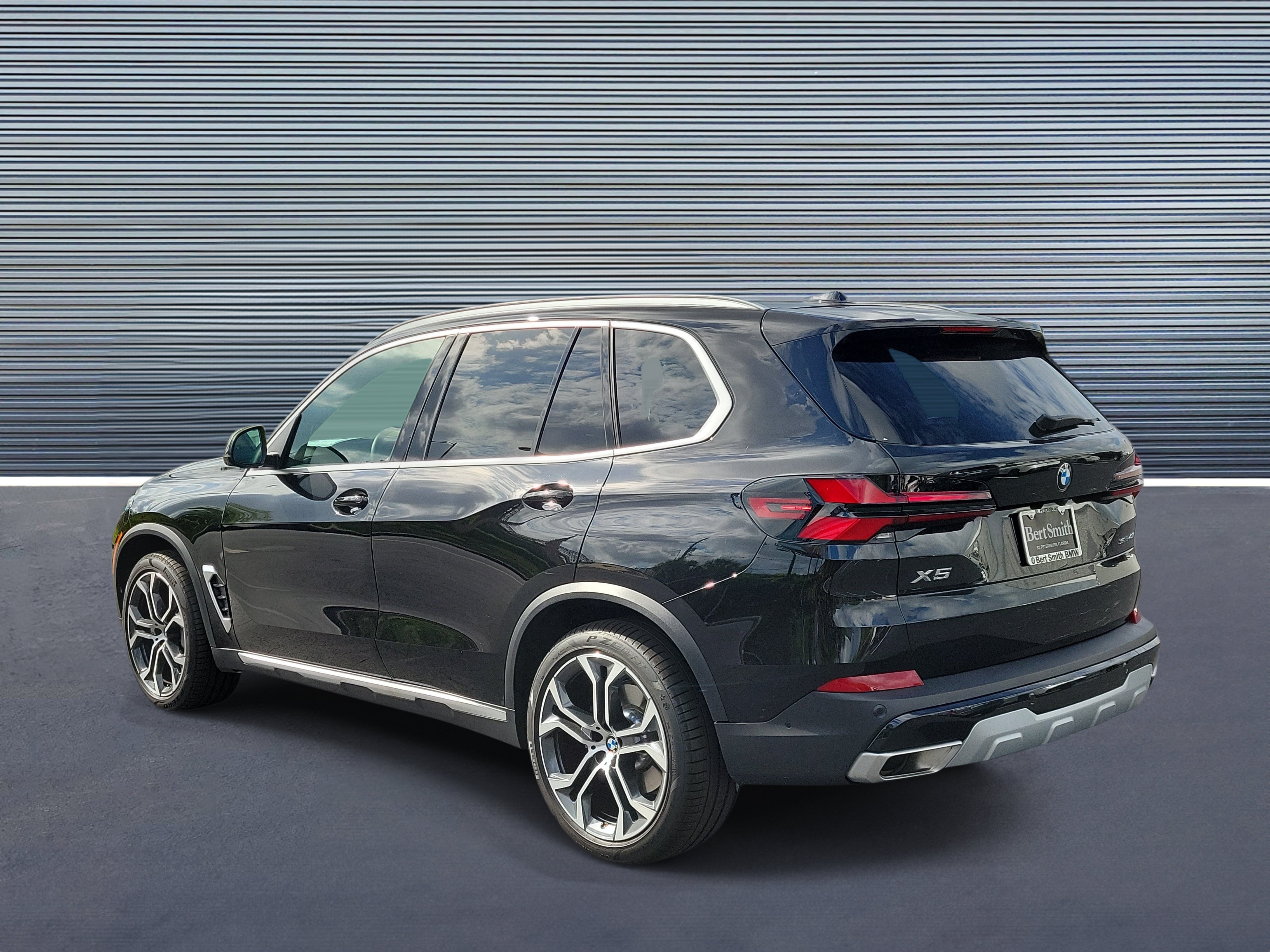 Used 2026 BMW X5 sDrive40i RWD image 4
