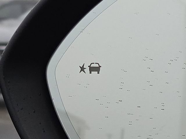 Used 2022 Buick Envision Preferred image 10