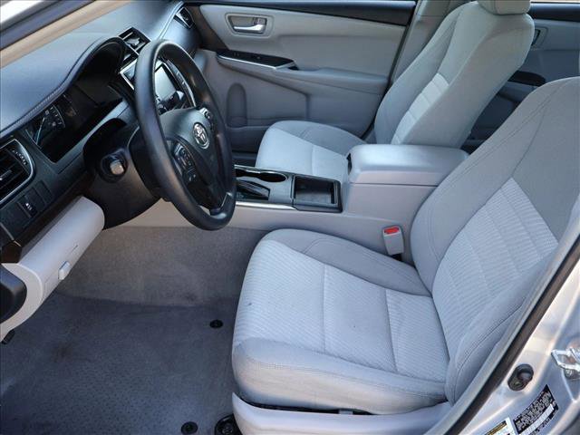 Used 2015 Toyota Camry LE FWD image 19