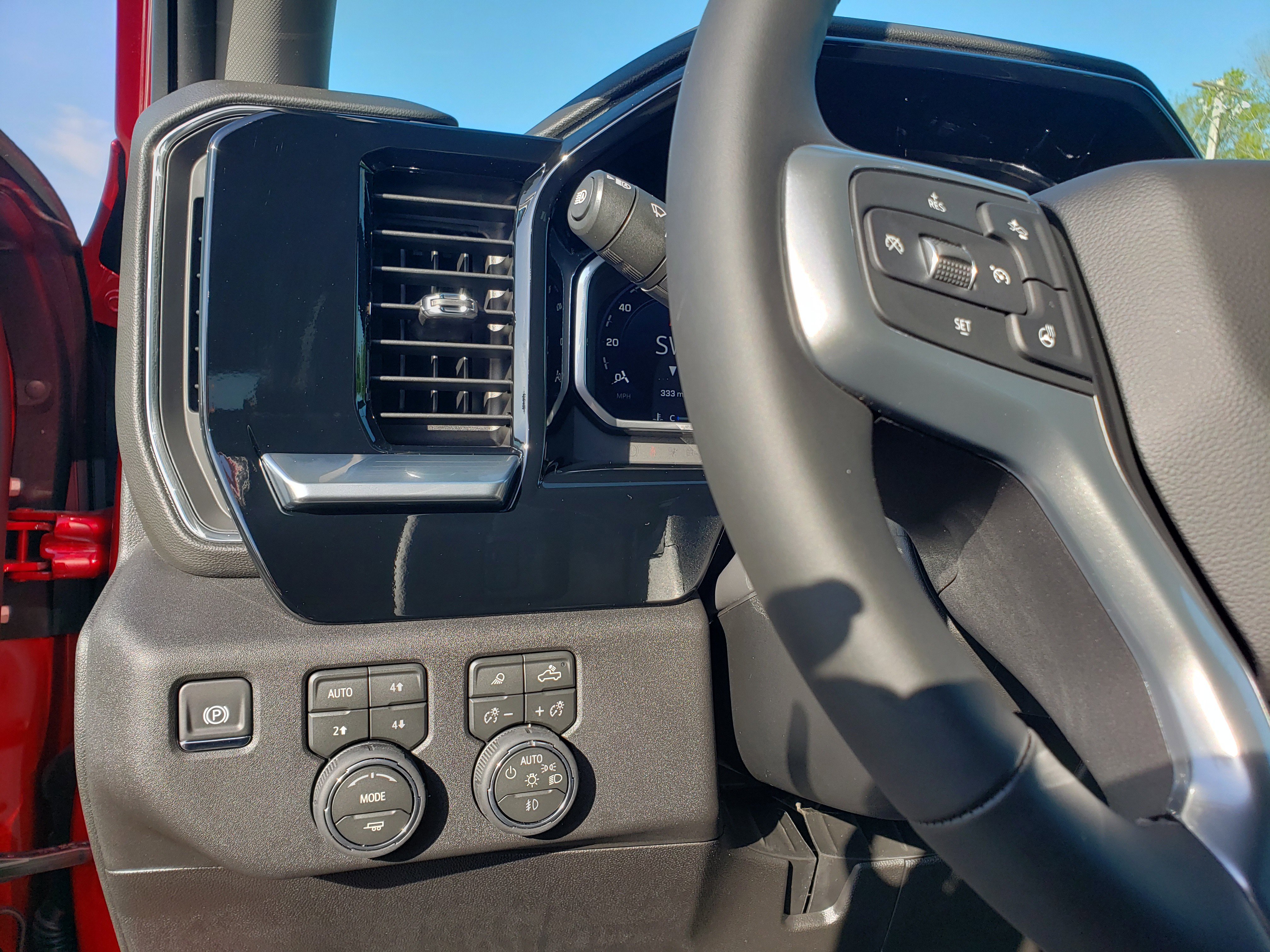 New 2026 Chevrolet Silverado 1500 RST w/ RST All Star Premium Package image 13