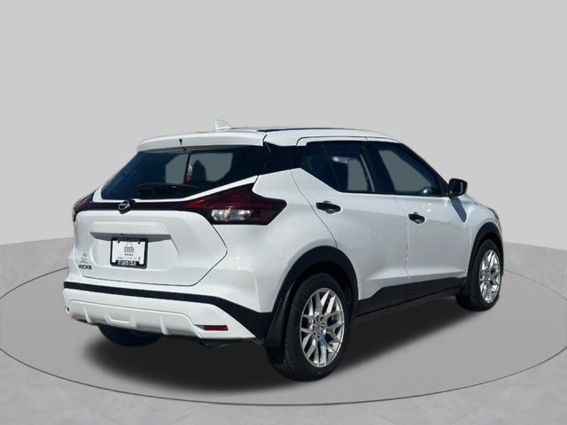 Used 2024 Nissan Kicks S FWD image 31