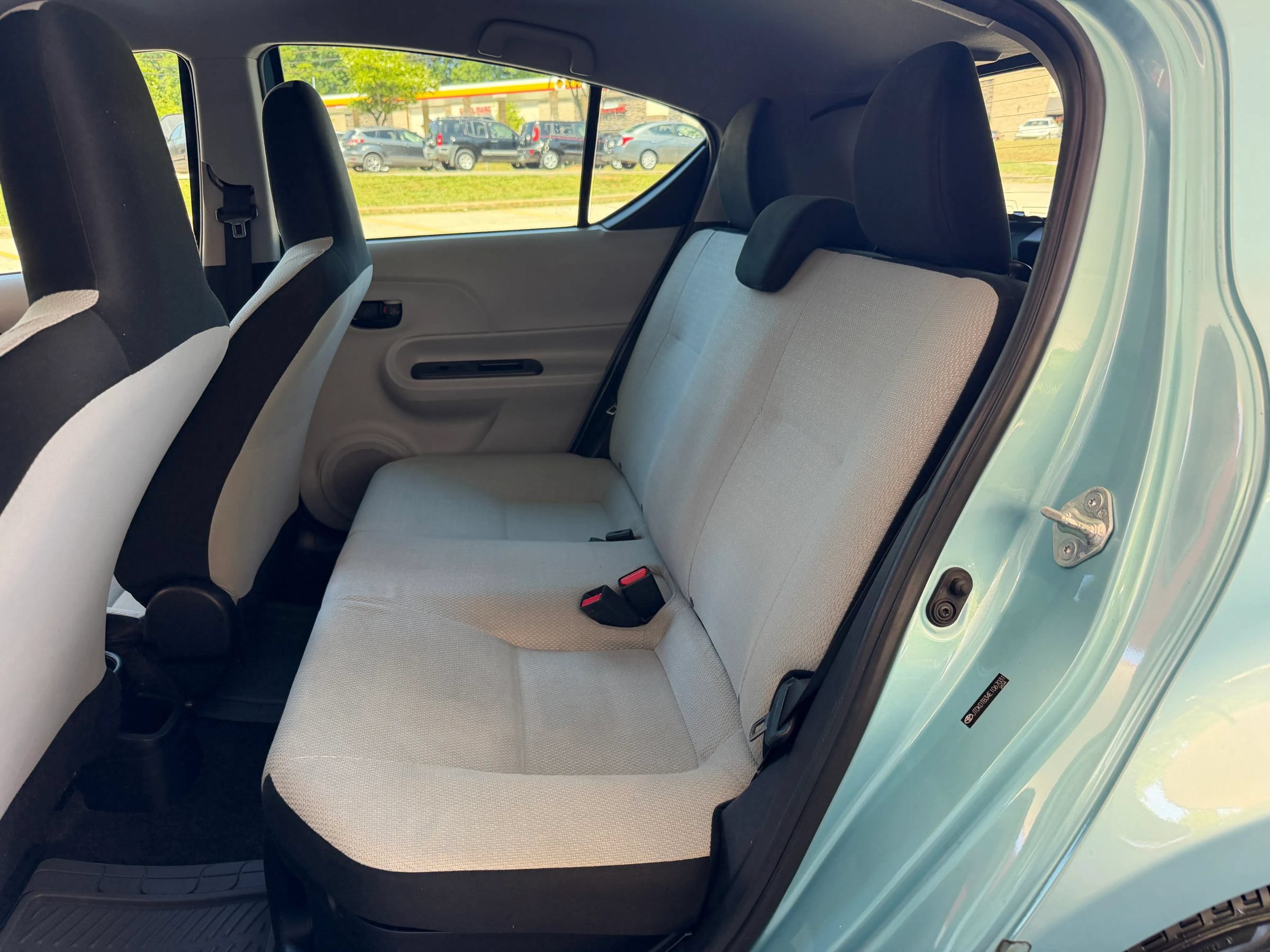 Used 2014 Toyota Prius C One FWD image 12