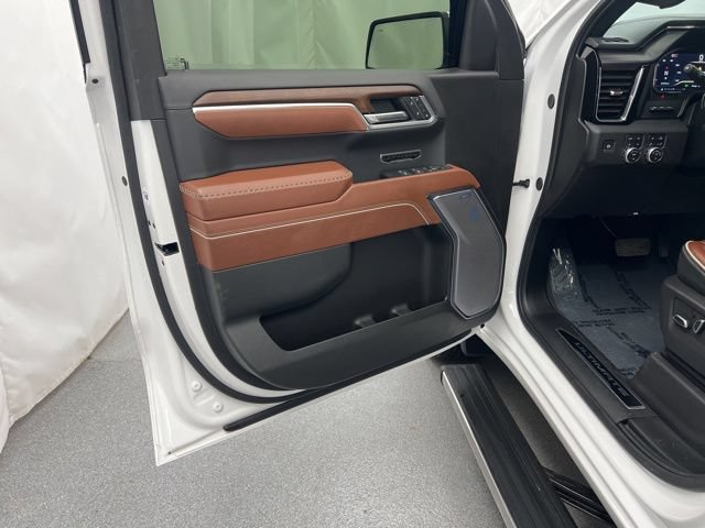 Used 2025 GMC Sierra 1500 Denali Ultimate AWD/4WD image 13