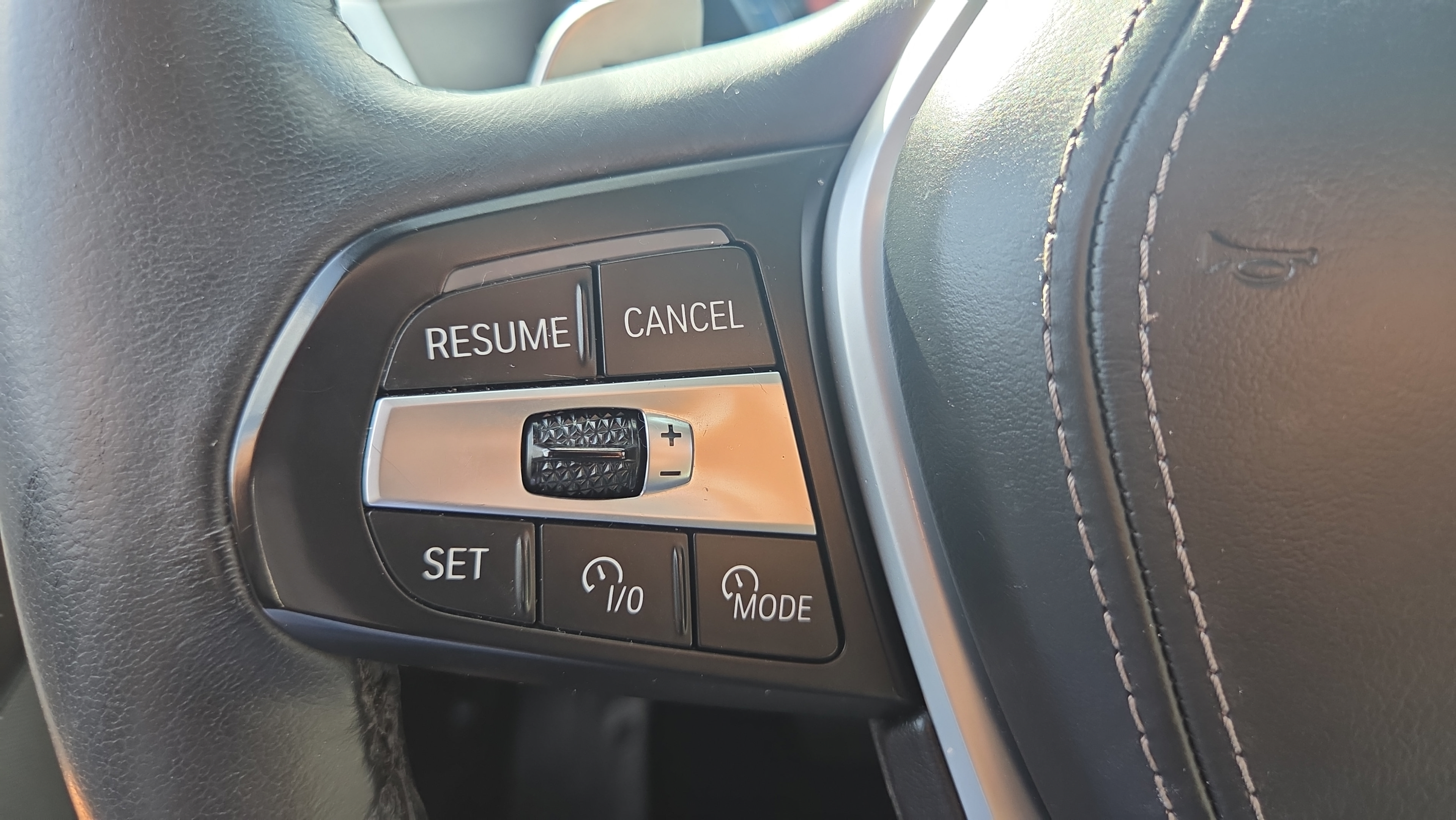 Used 2024 BMW X5 sDrive40i w/ Premium Package RWD image 27