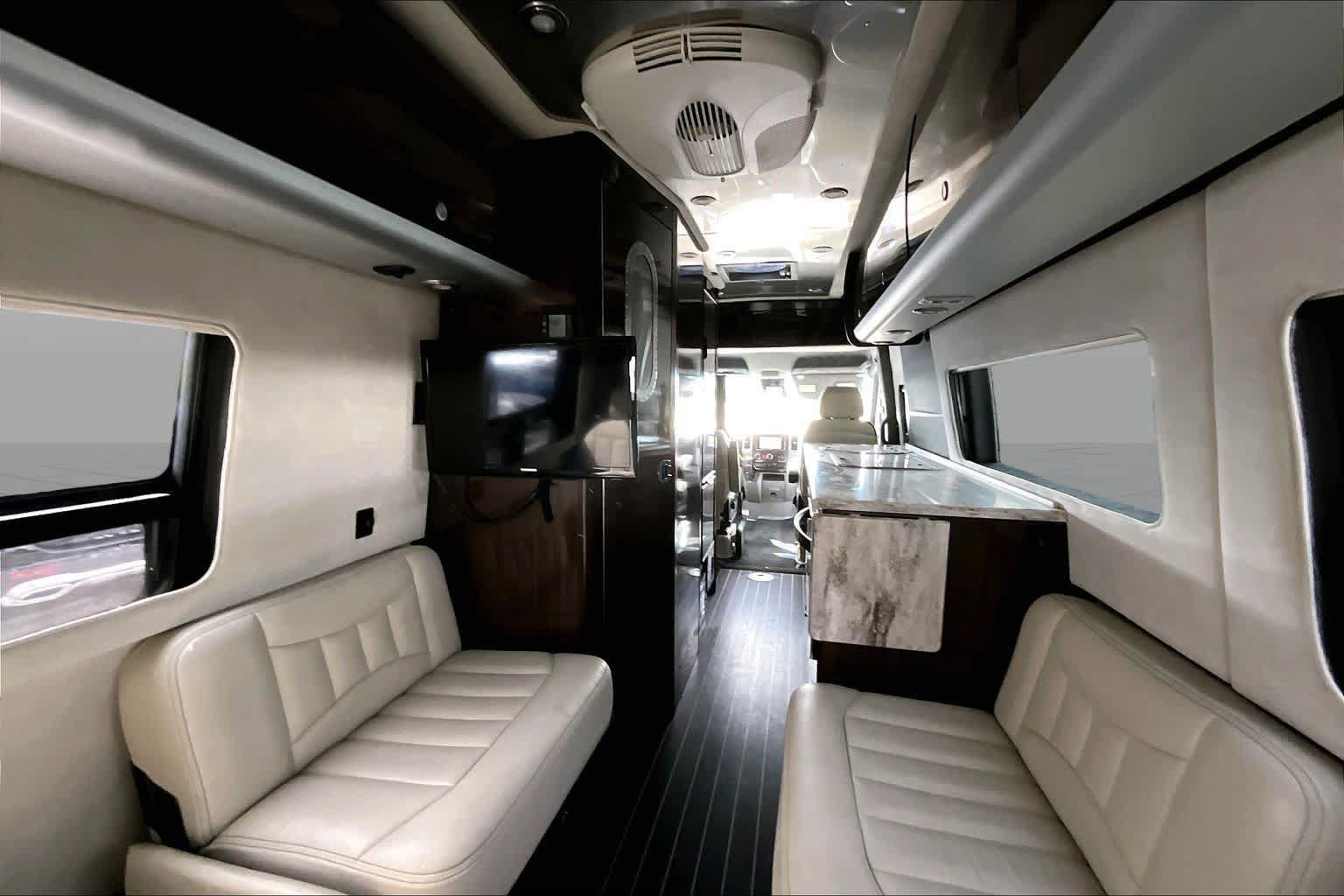 Used 2017 Mercedes-Benz Sprinter 3500 image 19