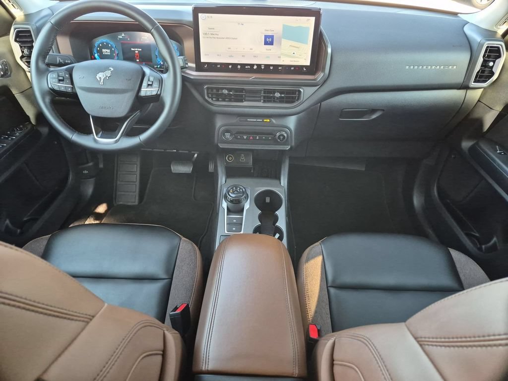 Used 2025 Ford Bronco Sport Outer Banks w/ Outer Banks Tech Package+ AWD/4WD image 26