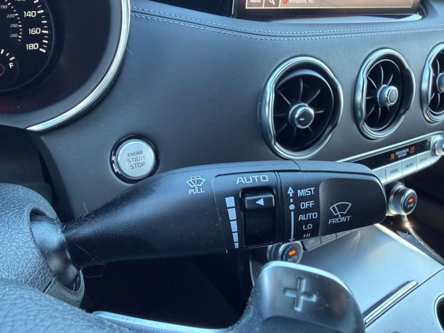 Used 2023 Kia Stinger GT2 AWD/4WD image 37