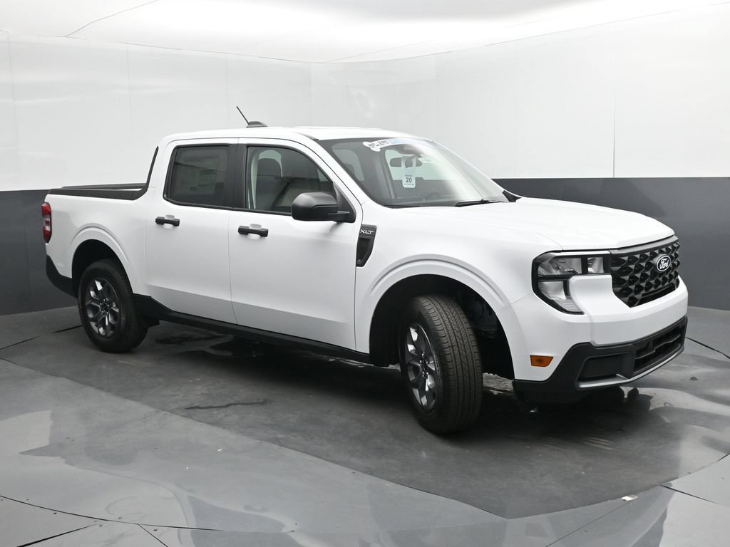 New 2026 Ford Maverick XLT w/ Equipment Group 301A AWD/4WD image 32