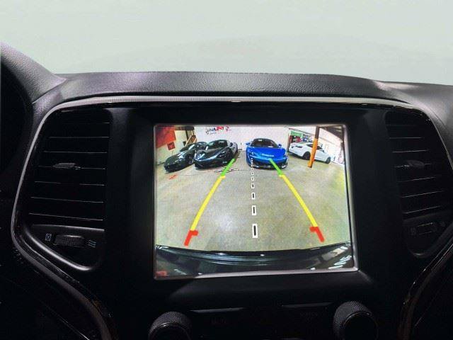 Used 2018 Jeep Grand Cherokee Trackhawk w/ Trailer Tow Group IV AWD/4WD image 24