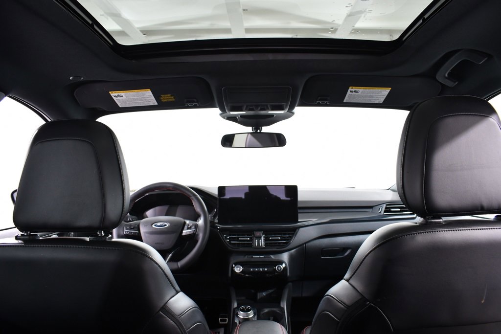 Used 2023 Ford Escape ST-Line w/ Tech Pack #1 image 17