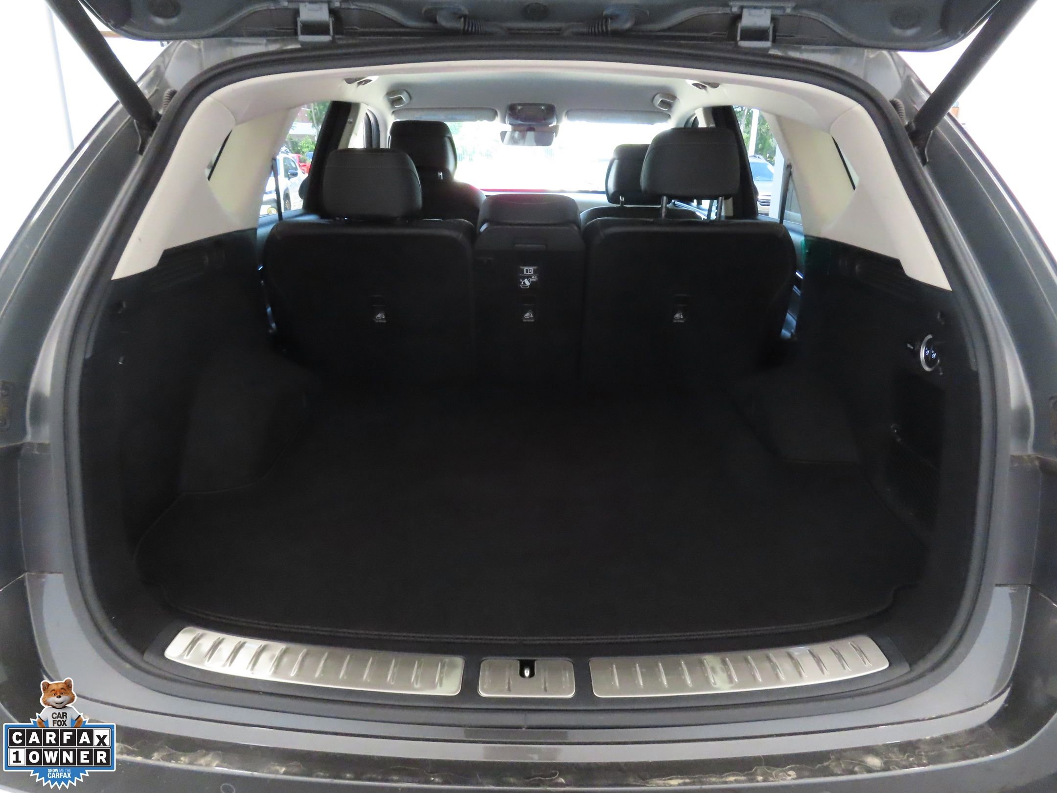 Used 2025 Genesis GV80 2.5T Standard AWD/4WD image 23