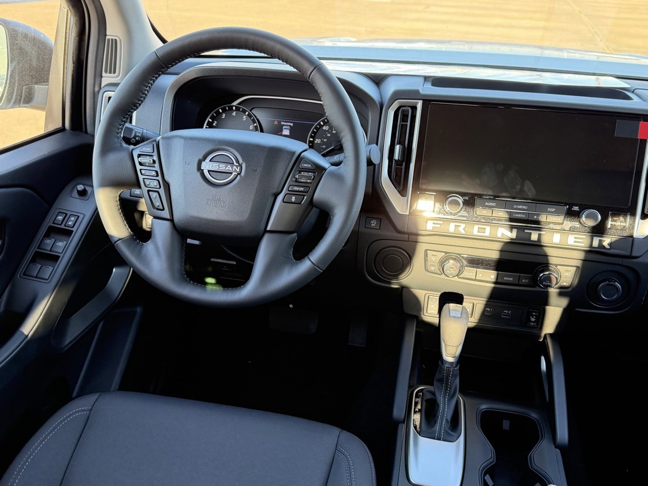 New 2026 Nissan Frontier SV image 8