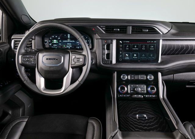 Used 2024 GMC Yukon Denali image 11