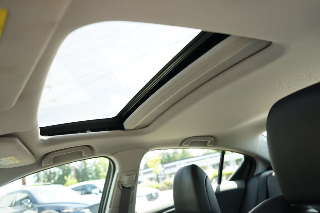 Used 2019 Acura ILX FWD image 9