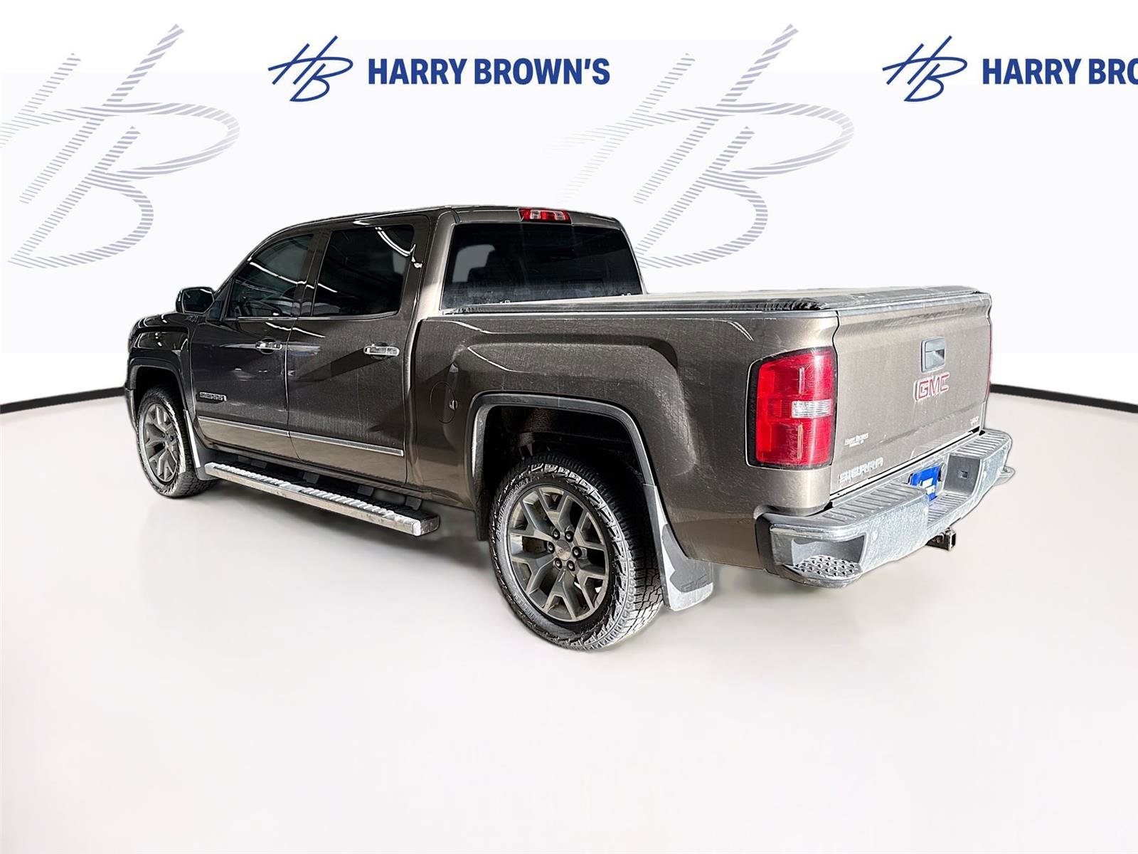 Used 2014 GMC Sierra 1500 SLT w/ SLT Crew Cab Value Package AWD/4WD image 2