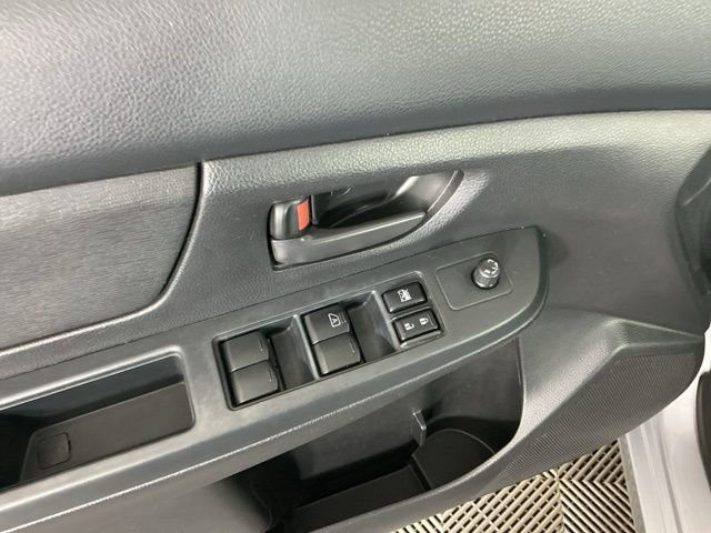 Used 2012 Subaru Impreza 2.0i image 12