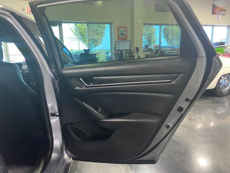 Used 2022 Honda Accord Sport image 17
