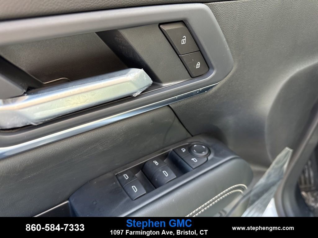 New 2026 GMC Terrain Elevation w/ Elevation Premium Package AWD/4WD image 13