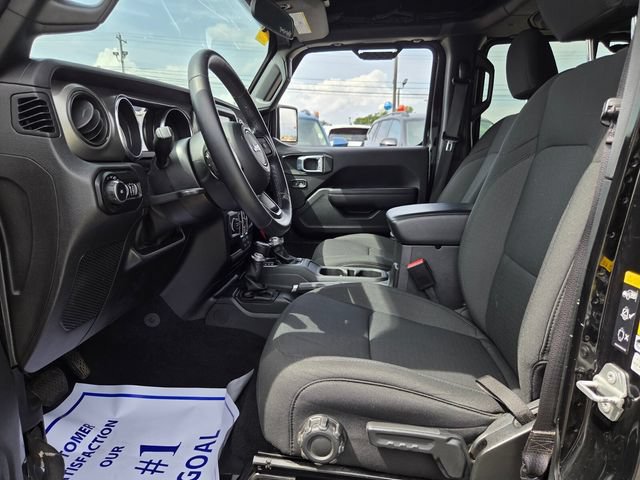 Used 2021 Jeep Wrangler Unlimited Sport AWD/4WD image 5