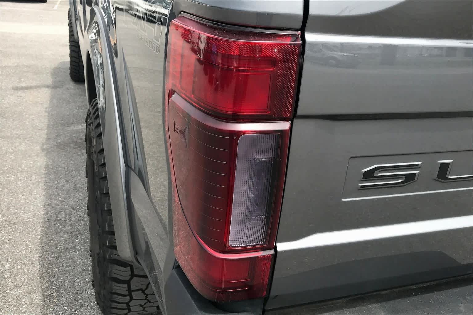 Used 2021 Ford F250 Lariat AWD/4WD image 28