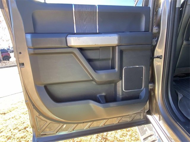Used 2020 Ford F350 Lariat w/ Lariat Ultimate Package image 12