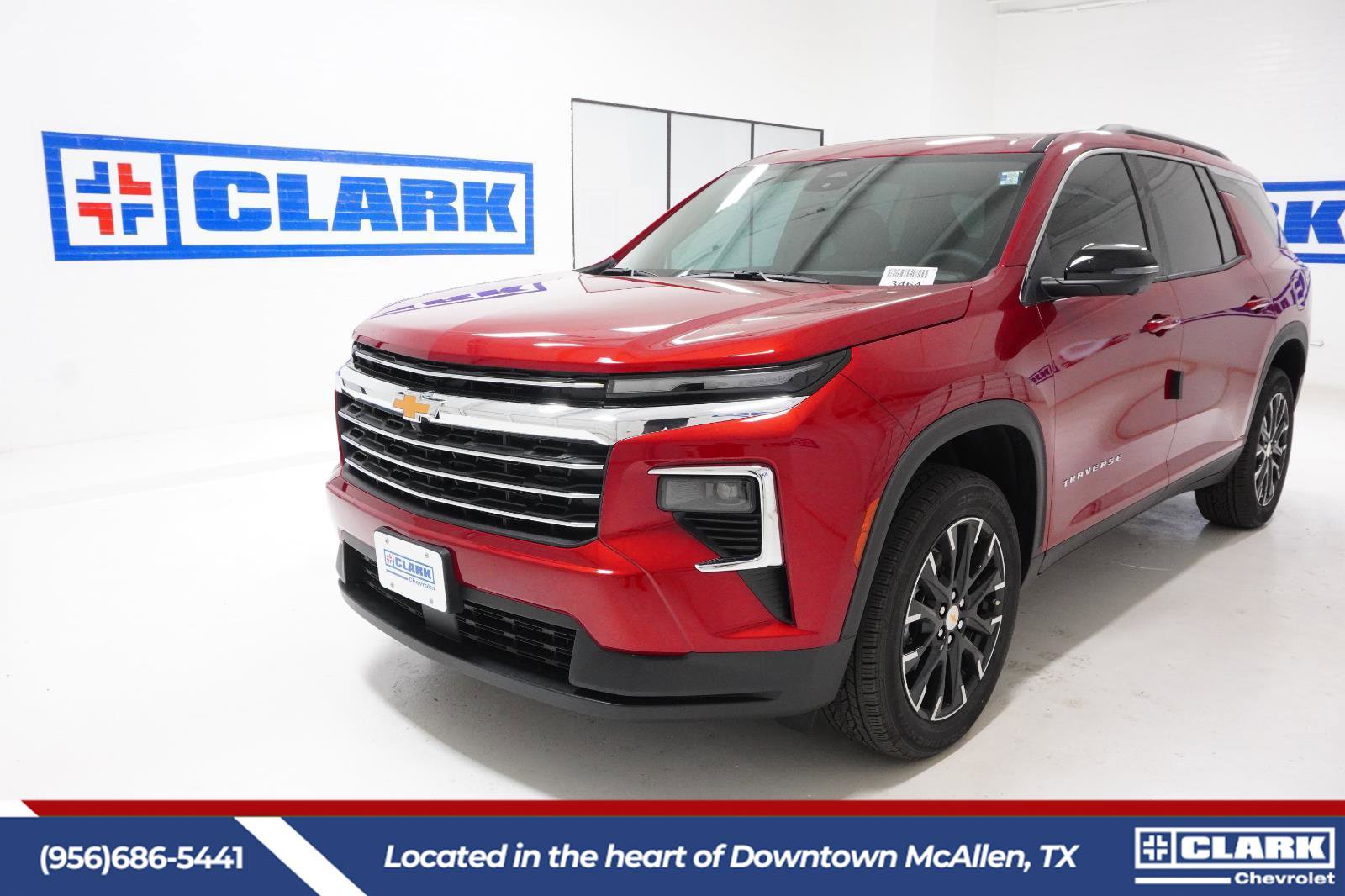 New 2026 Chevrolet Traverse LT w/ Sun and Wheel Package