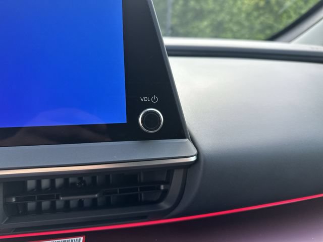 New 2026 Toyota Prius Plug-In Hybrid FWD image 14