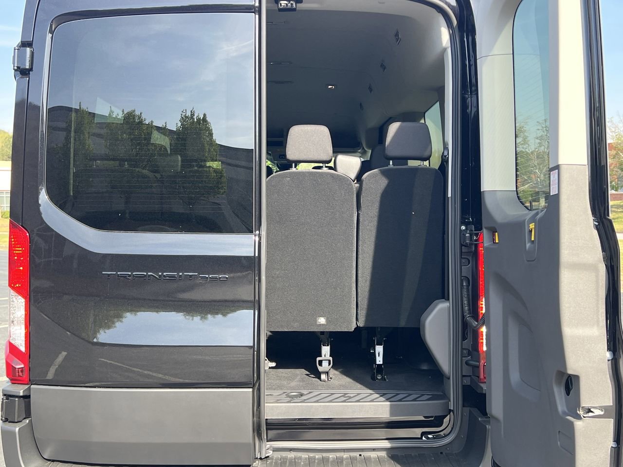 New 2026 Ford Transit 350 148 Medium Roof Wagon RWD image 17