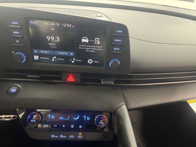 New 2026 Hyundai Elantra Sport image 16