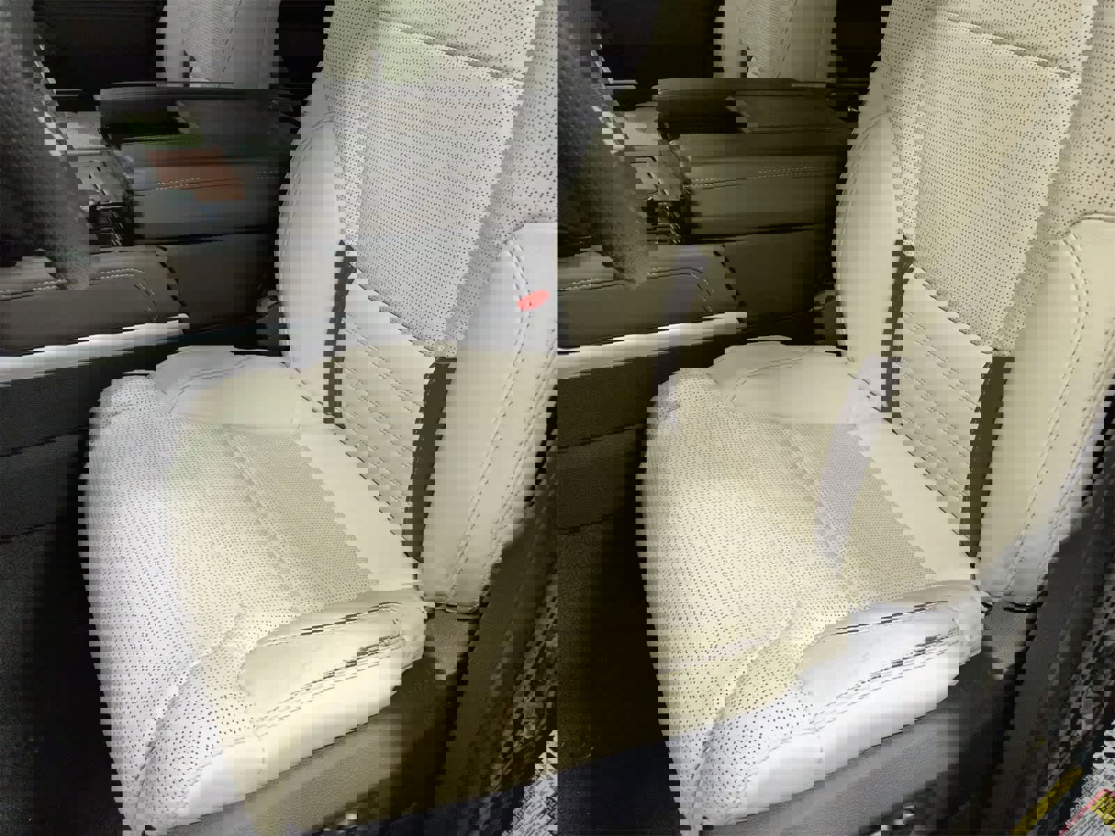 Used 2023 Toyota Tundra 1794 Edition image 17