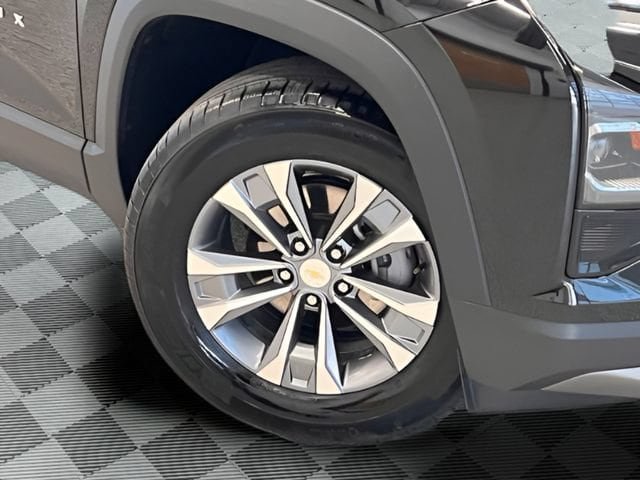 Certified 2025 Chevrolet Equinox LT AWD/4WD image 25