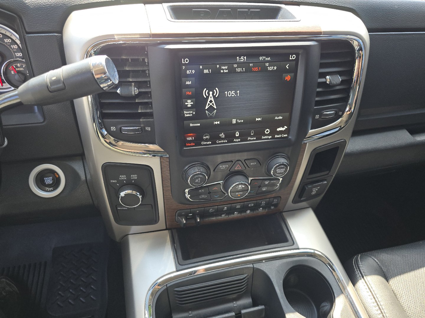 Used 2018 RAM 2500 Laramie w/ Off Road Package AWD/4WD image 36