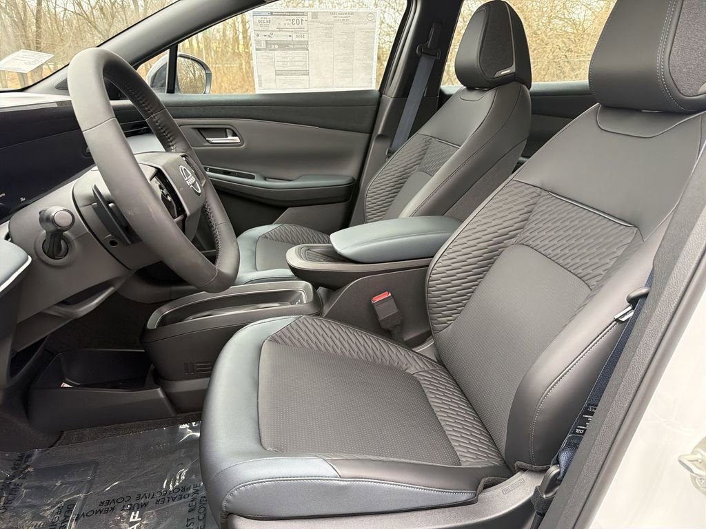 New 2026 Nissan Leaf Platinum+ w/ Cargo Package (Platinum+) FWD image 22