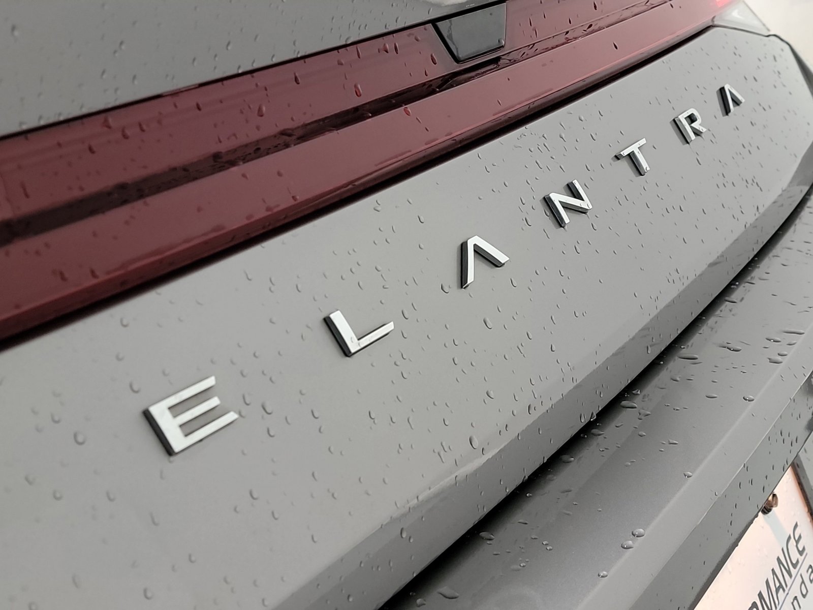 Used 2021 Hyundai Elantra SE w/ Cargo Package image 33