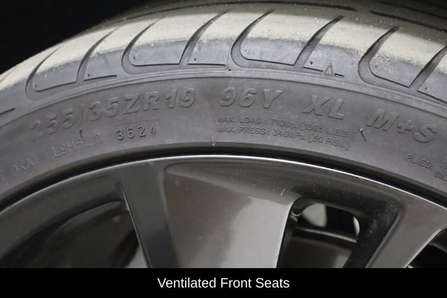 Used 2023 Genesis G70 2.0T w/ Sport Prestige Package RWD image 42