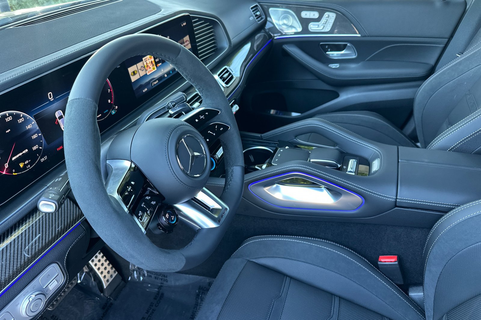 New 2026 Mercedes-Benz GLE 53 AMG 4MATIC Coupe image 10