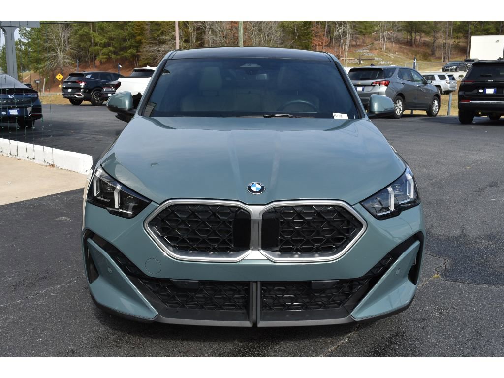 Used 2025 BMW X2 xDrive28i w/ Convenience Package image 7