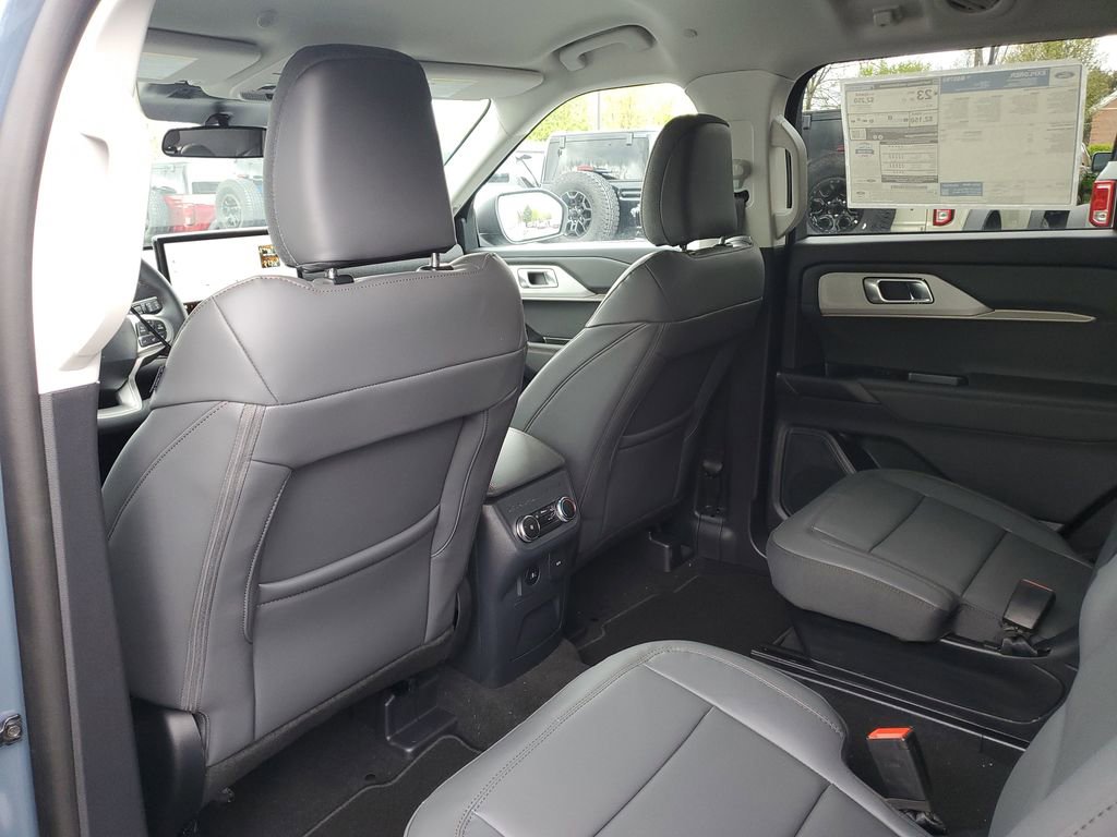 New 2026 Ford Explorer Active AWD/4WD image 29