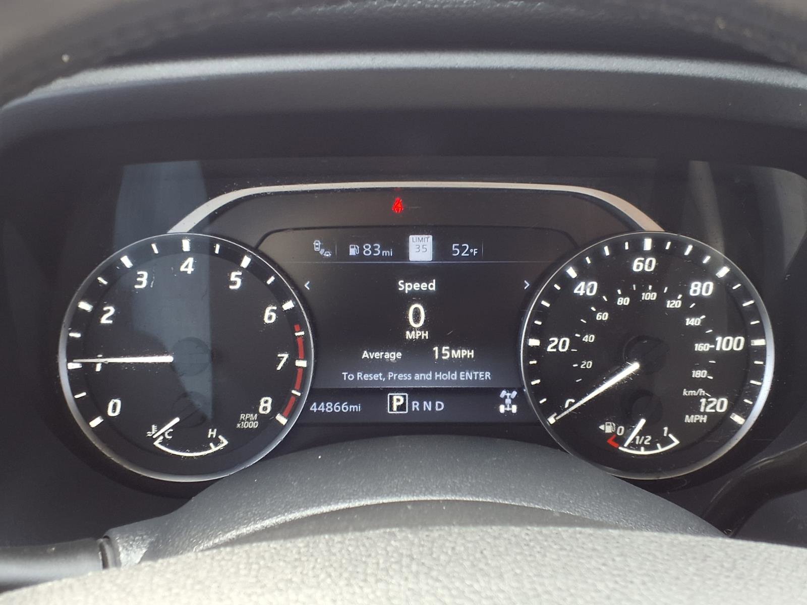 Used 2021 Nissan Titan SV w/ SV Convenience Package image 21