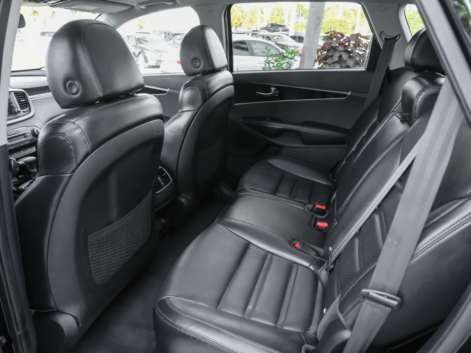 Used 2020 Kia Sorento EX FWD image 32