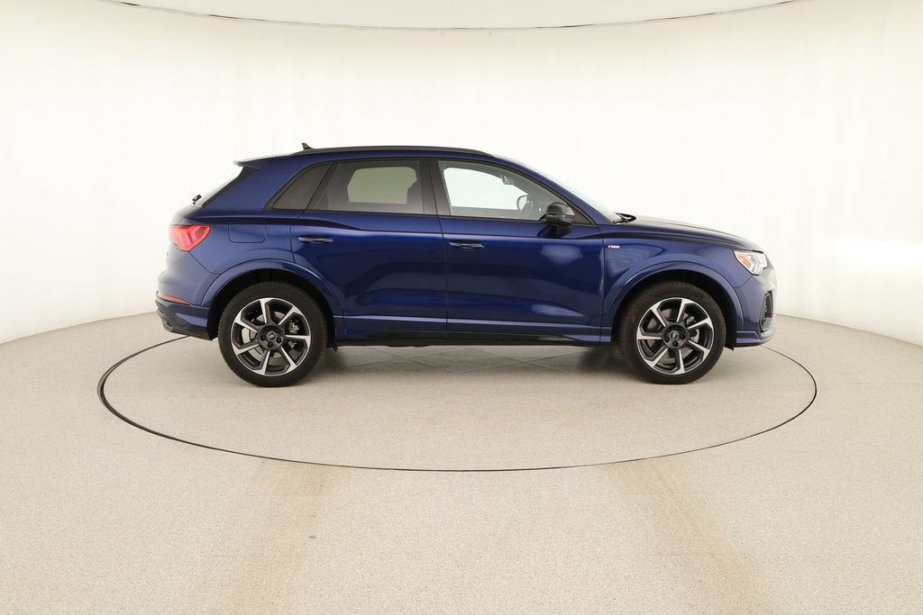 Certified 2025 Audi Q3 2.0T Premium Plus w/ Premium Plus Package AWD/4WD image 8