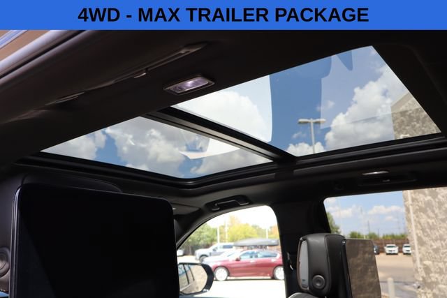Used 2025 GMC Yukon Denali Ultimate AWD/4WD image 8