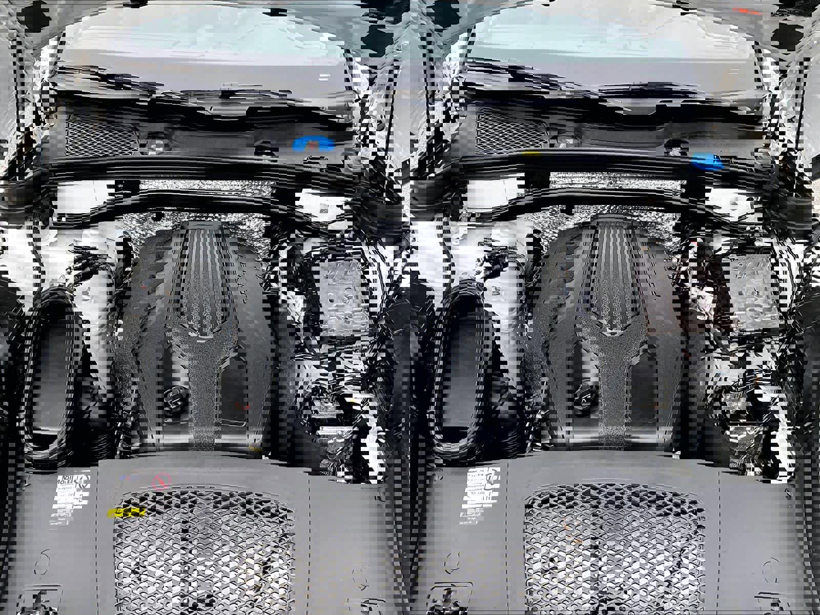 Used 2023 Porsche Macan Turbo image 38