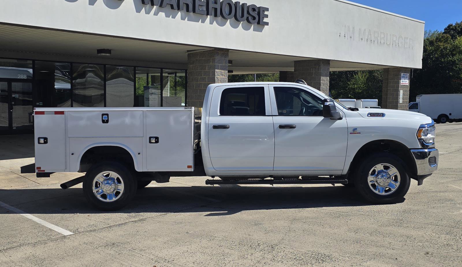 Used 2024 RAM 2500 Tradesman w/ Chrome Appearance Group image 3