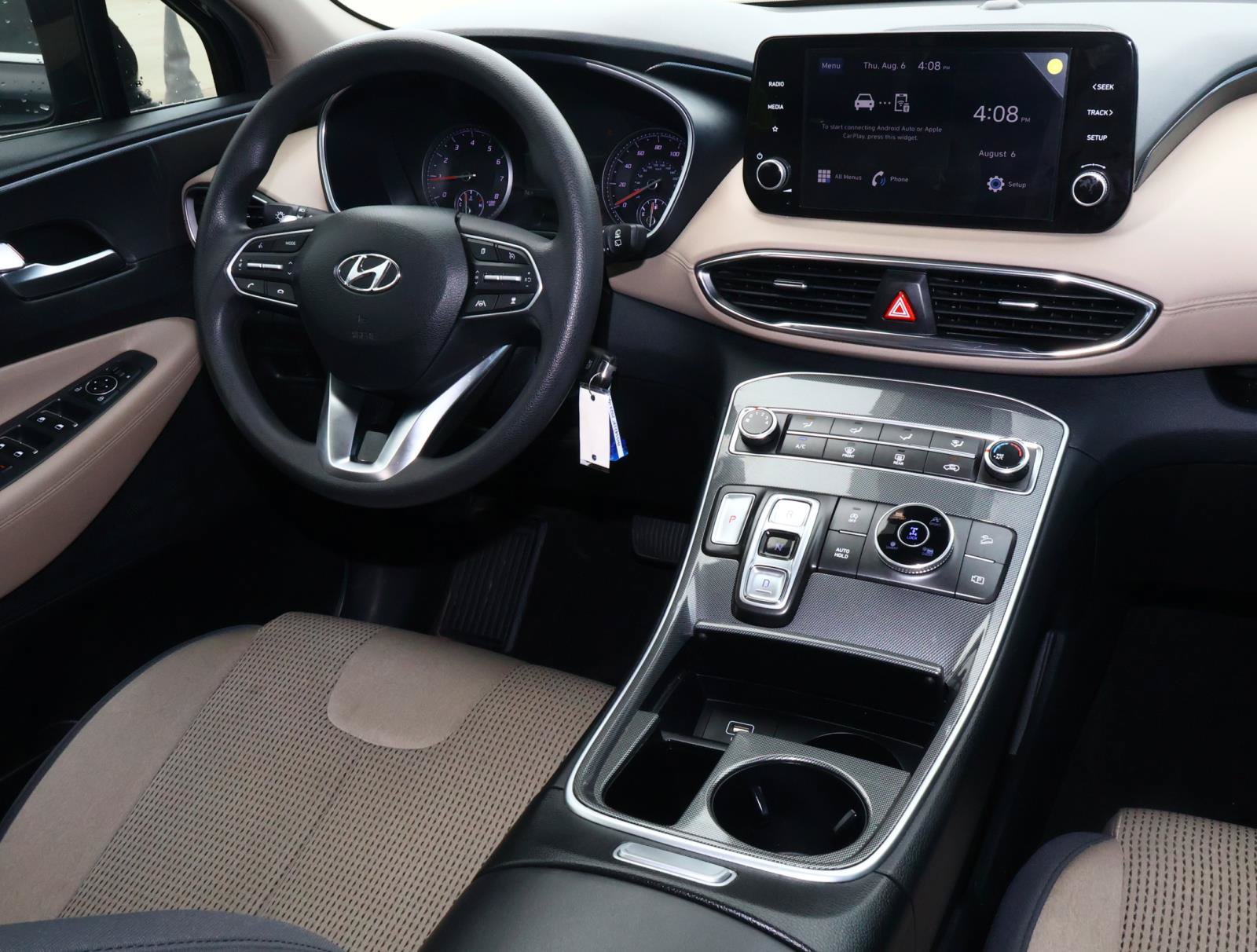 Used 2023 Hyundai Santa Fe SE w/ Cargo Package AWD/4WD image 9
