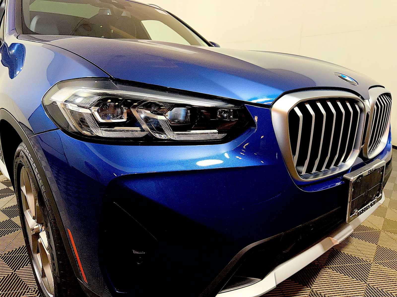 Certified 2023 BMW X3 xDrive30i w/ Convenience Package w/ZPA AWD/4WD image 25