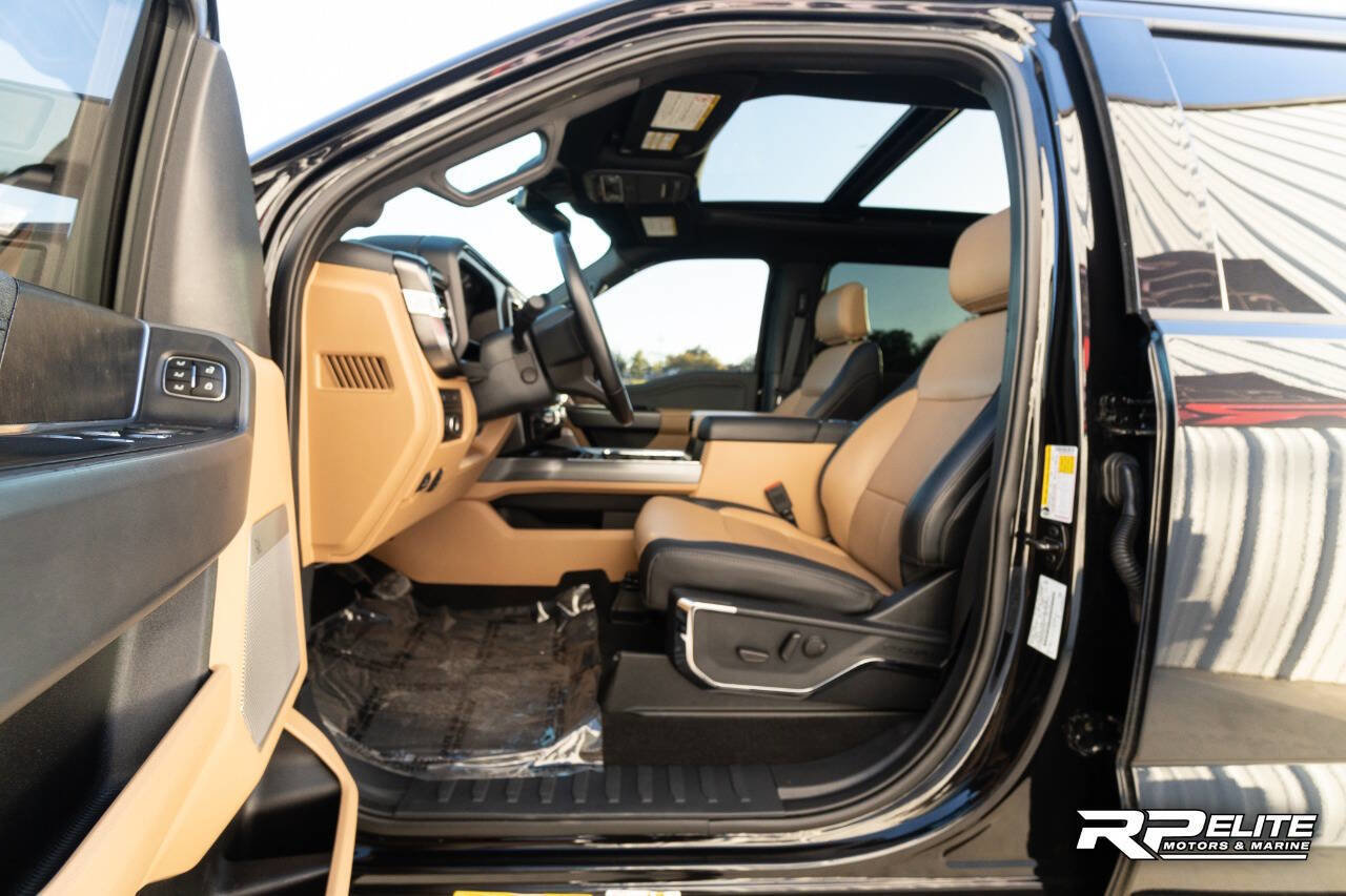 Used 2023 Ford F450 Lariat w/ FX4 Off-Road Package image 41