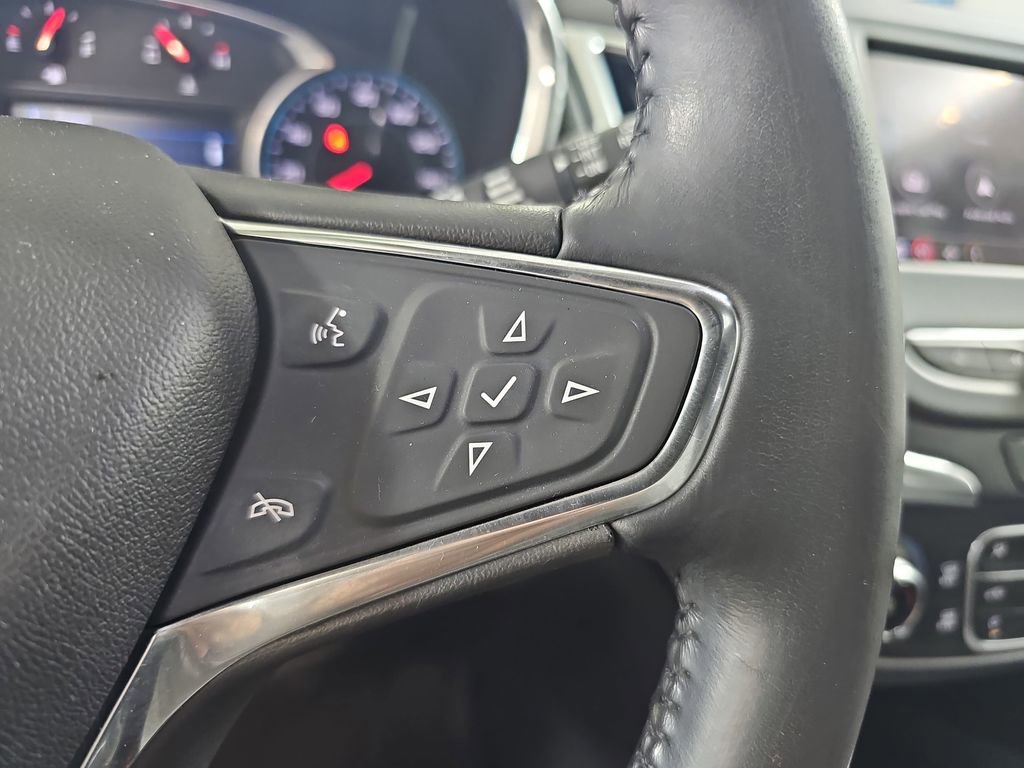 Used 2020 Chevrolet Equinox LT image 23