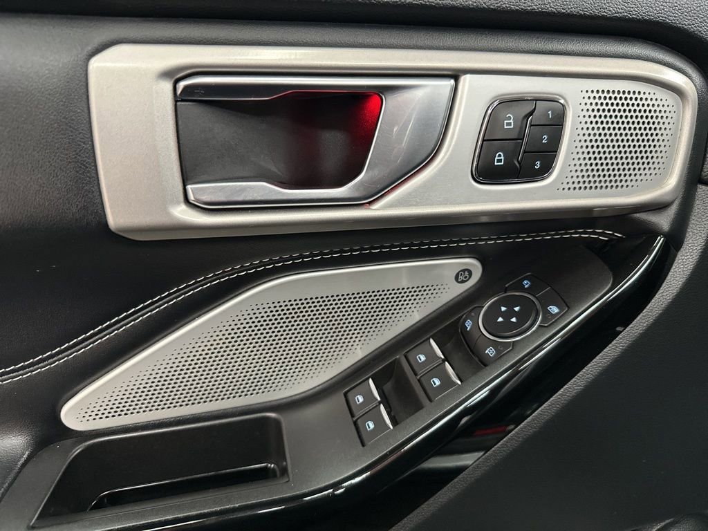 Used 2022 Ford Explorer ST w/ Equipment Group 401A image 17