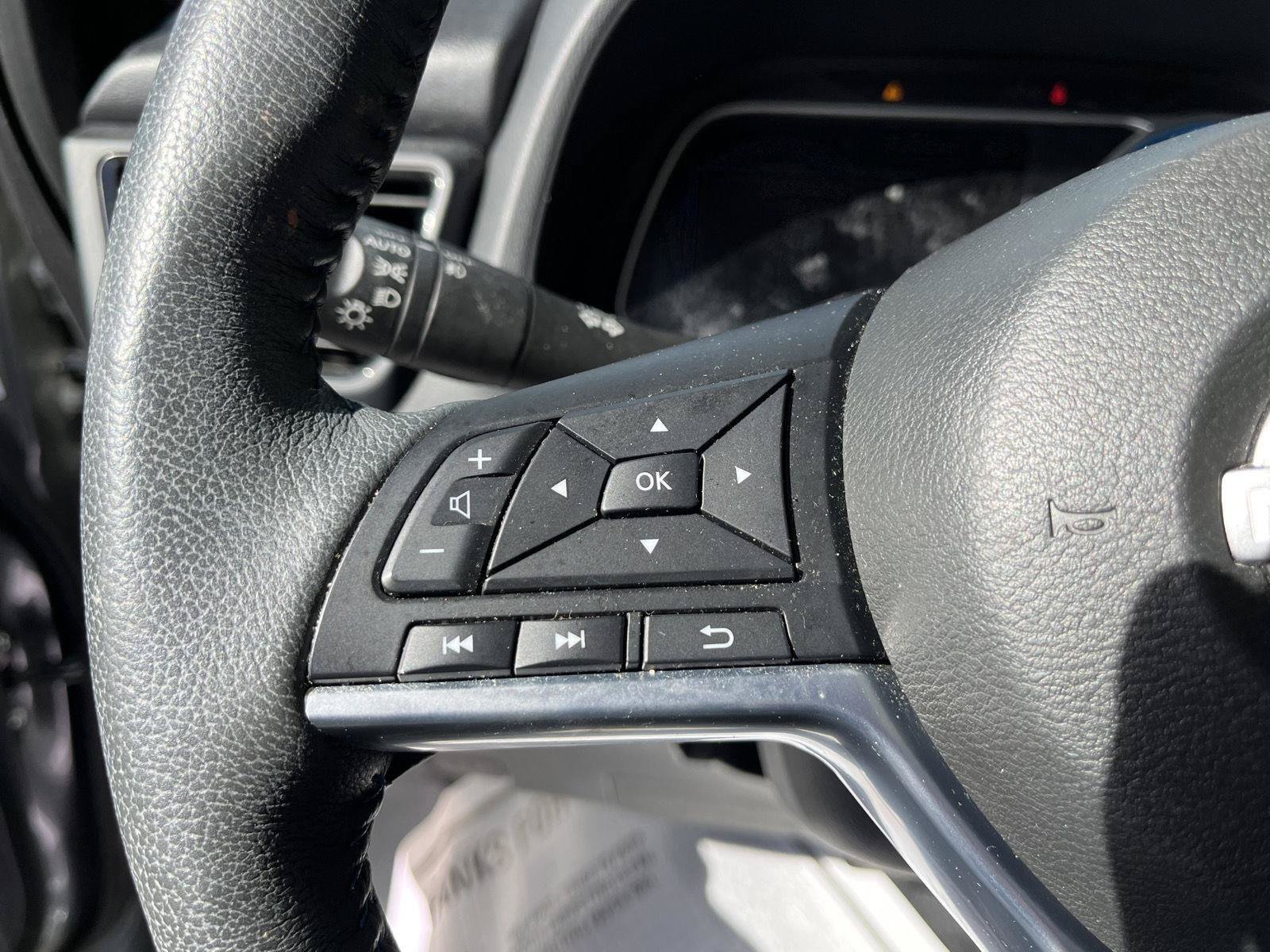 Certified 2025 Nissan Leaf SV Plus FWD image 29